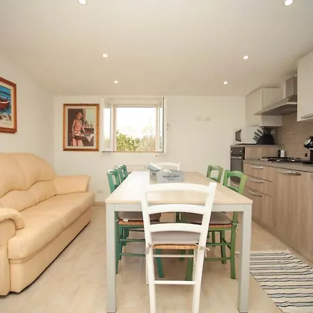 Baccara Apartment *